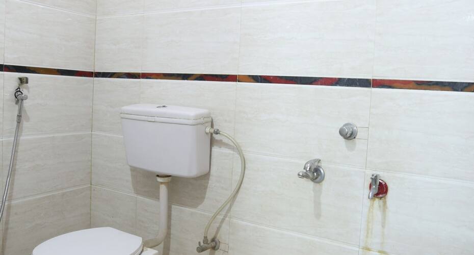 Shivam Hotel, Nagpur 4